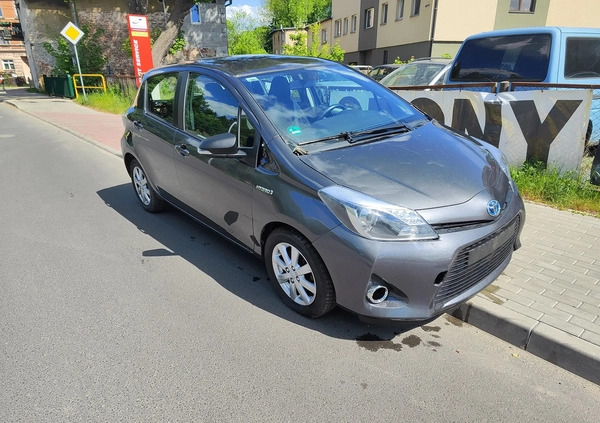 Toyota Yaris cena 29999 przebieg: 190000, rok produkcji 2014 z Góra małe 37
